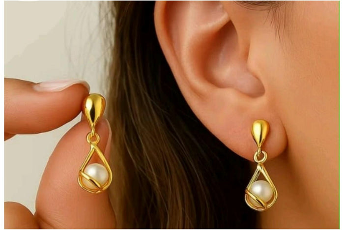 Gold Pearl Teardrop Drop Earrings